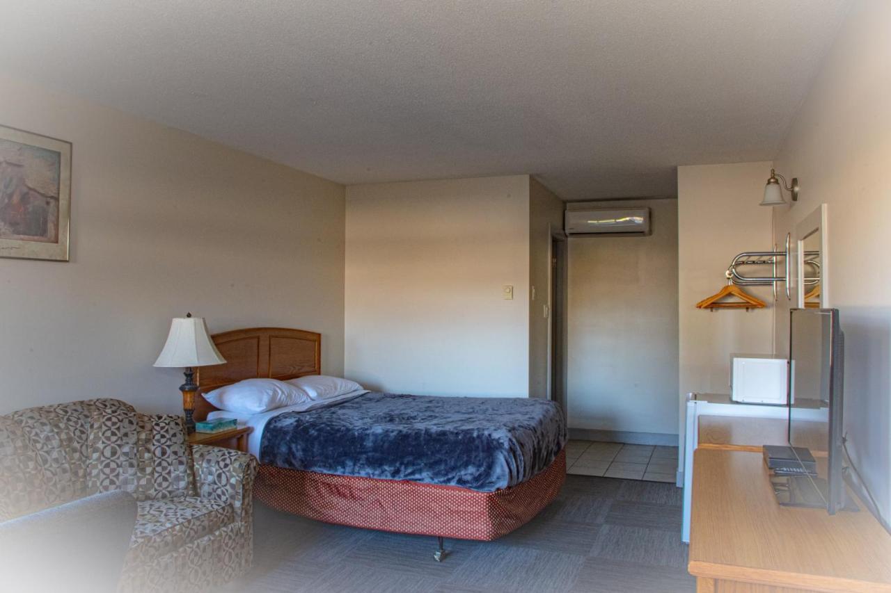 Grandview Motel Kamloops Ngoại thất bức ảnh