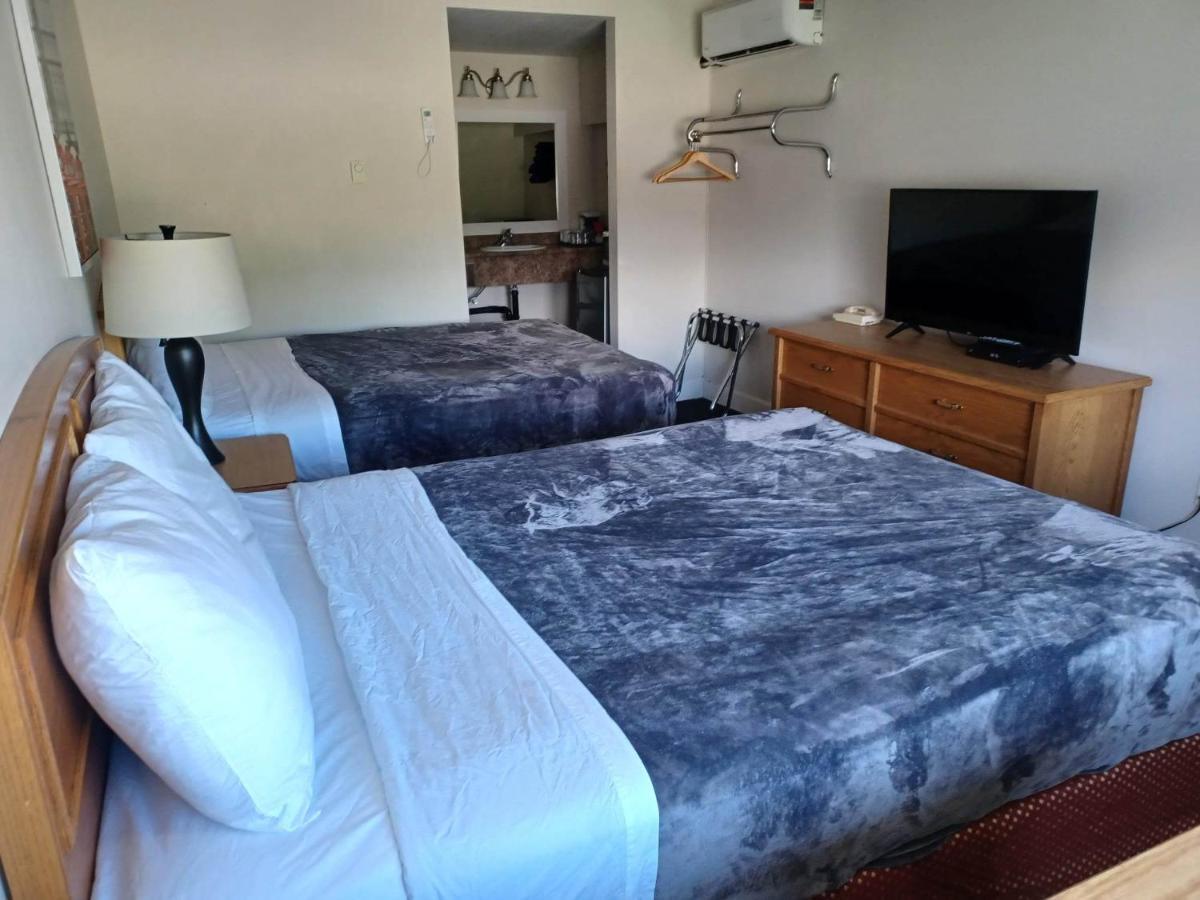 Grandview Motel Kamloops Ngoại thất bức ảnh