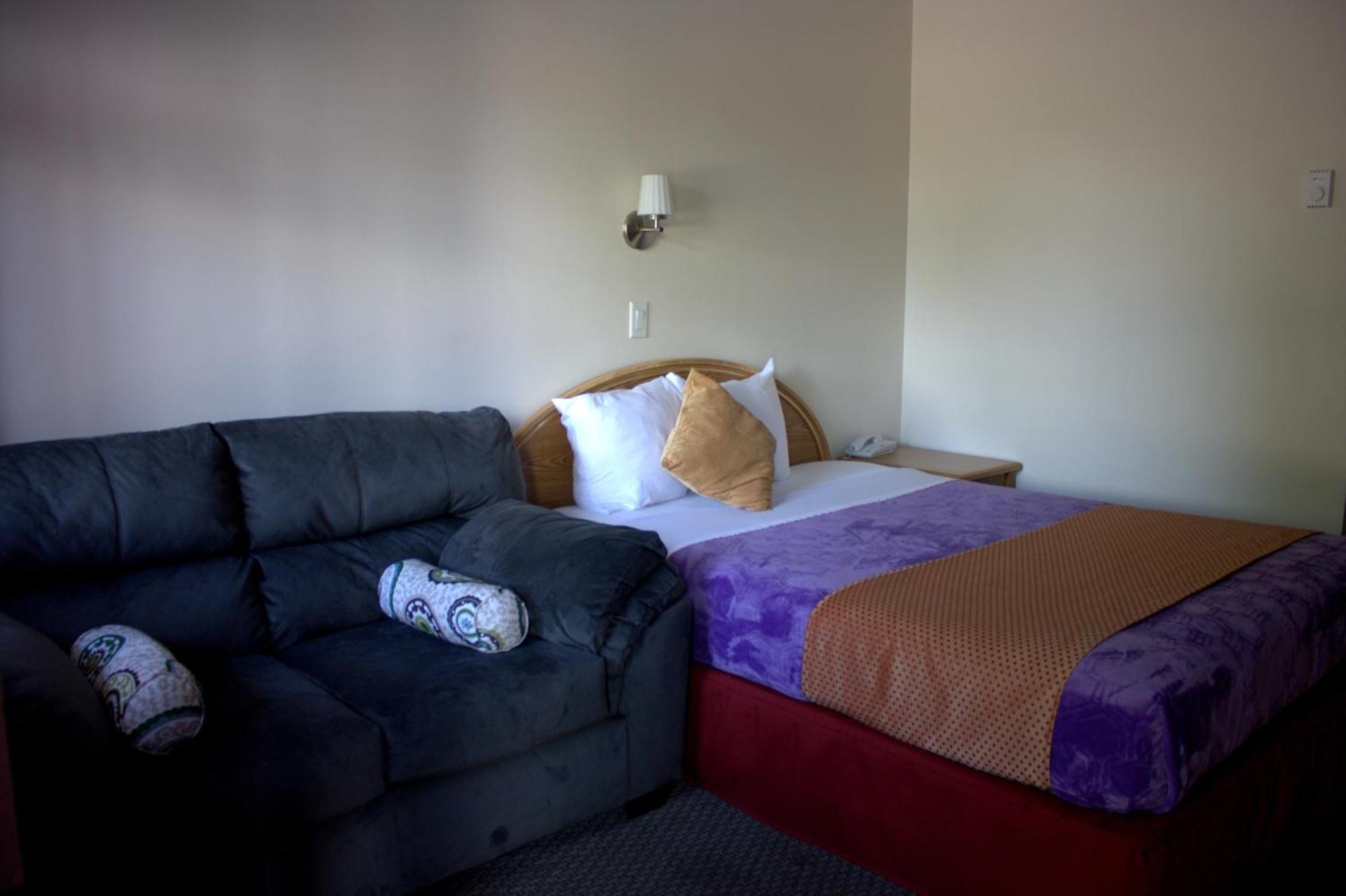 Grandview Motel Kamloops Phòng bức ảnh