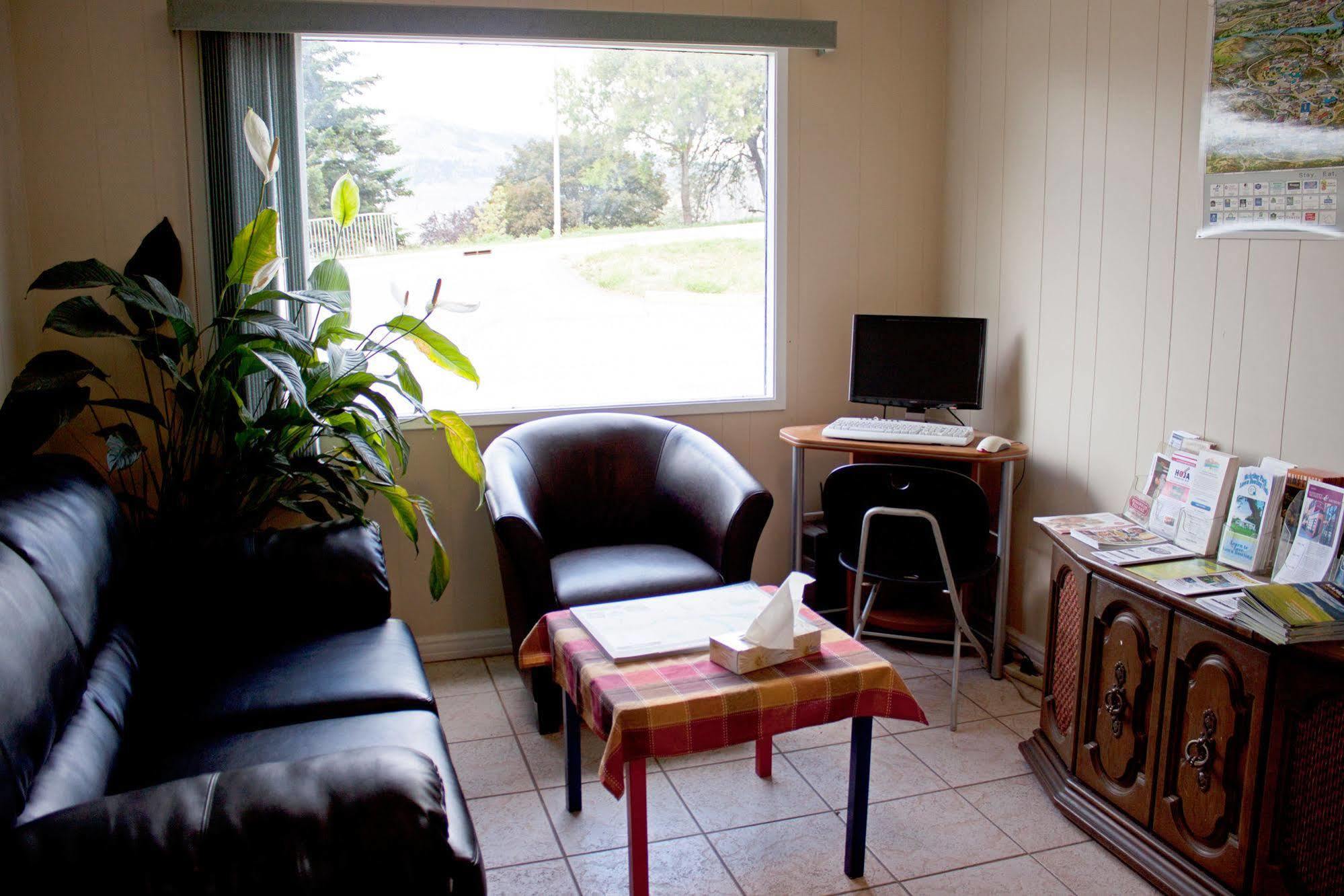 Grandview Motel Kamloops Ngoại thất bức ảnh